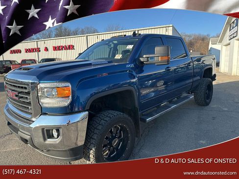 Used 2017 GMC Sierra 2500 SLE image 1