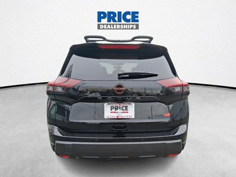 New 2026 Nissan Rogue Rock Creek image 4