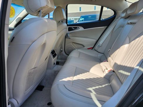 Used 2026 Genesis G70 2.5T Prestige AWD/4WD image 15