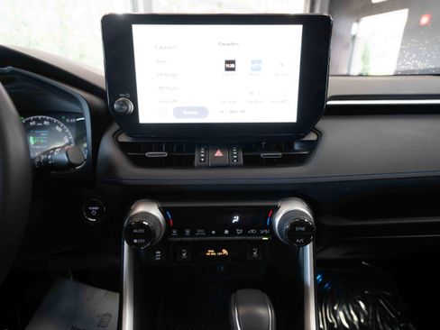 Certified 2023 Toyota RAV4 XSE w/ XSE Grade Weather Package AWD/4WD image 18