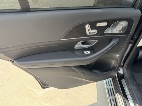 New 2025 Mercedes-Benz GLS 450 4MATIC image 13