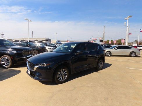 Used 2025 MAZDA CX-5 AWD 2.5 S w/ Preferred Package image 2