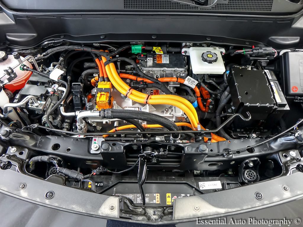 New 2027 Chevrolet Bolt LT w/ Comfort Package FWD image 19