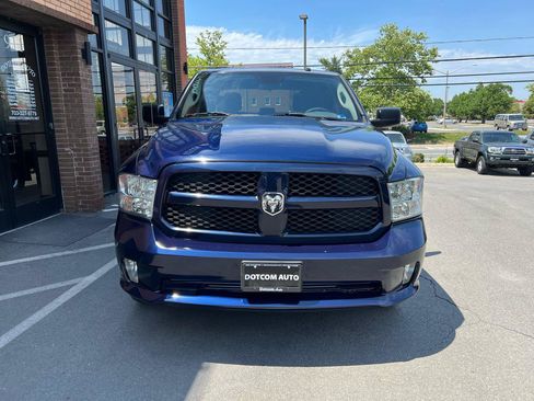 Used 2017 RAM 1500 Express AWD/4WD image 16