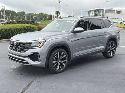 New 2026 Volkswagen Atlas SEL Premium R-Line AWD/4WD image 3