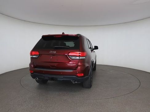 Used 2017 Jeep Grand Cherokee Trailhawk w/ Trailhawk Luxury Group AWD/4WD image 16