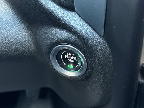 Used 2023 Chevrolet Silverado 2500 LT w/ Convenience Package image 22