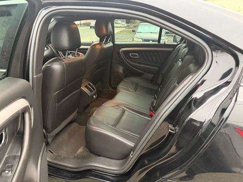 Used 2018 Ford Taurus SEL w/ Equipment Group 201A image 29