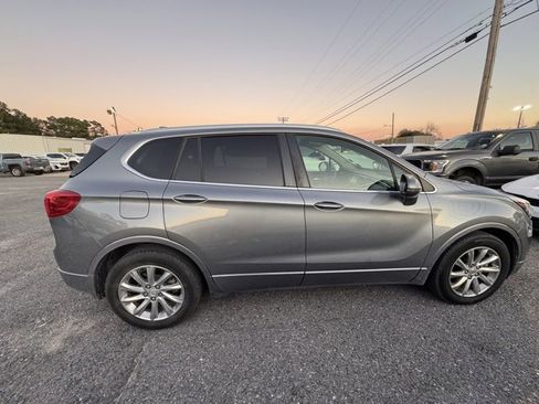 Used 2019 Buick Envision Essence image 2