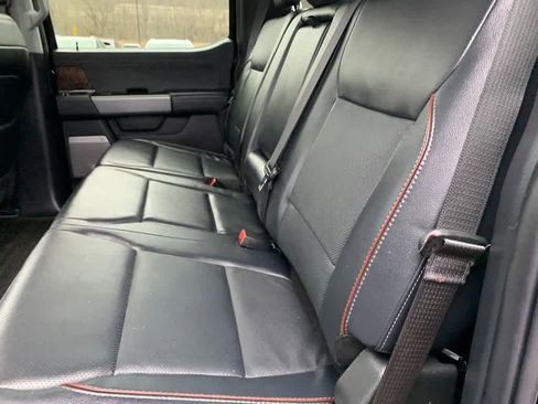 Used 2024 Ford F350 Lariat w/ Black Appearance Package image 19