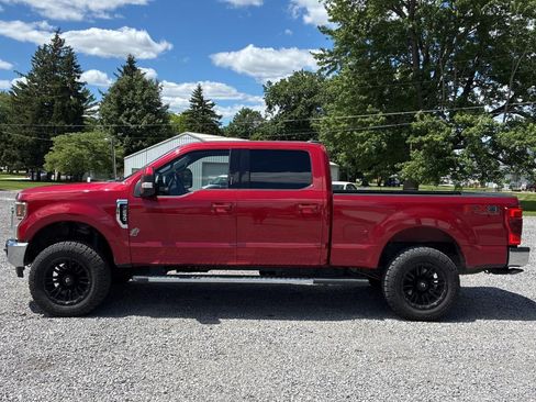 Used 2022 Ford F250 Lariat w/ Lariat Ultimate Package AWD/4WD image 2