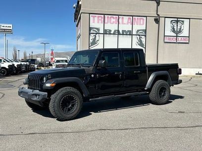 Used 2020 Jeep Gladiator Sport w/ Trailer Tow Package
