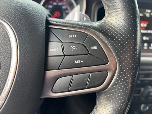 Used 2022 Dodge Charger Scat Pack w/ Dynamics Package RWD image 24