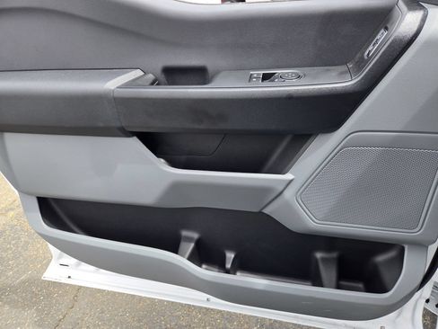 New 2024 Ford F350 XL w/ XL Chrome Package RWD image 40