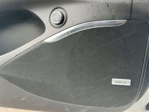 Used 2024 Buick Enclave Premium image 15