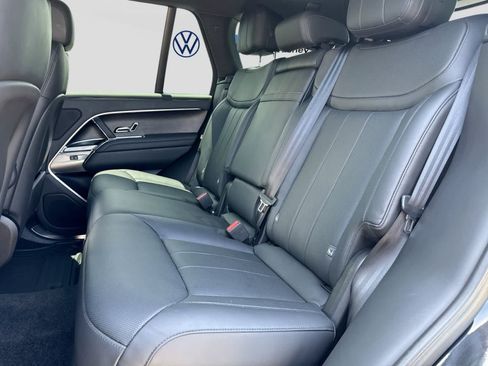 Used 2023 Land Rover Range Rover SE AWD/4WD image 18