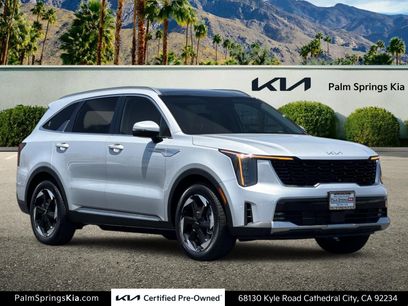 Used 2025 Kia Sorento EX w/ EX Panoramic Sunroof Package