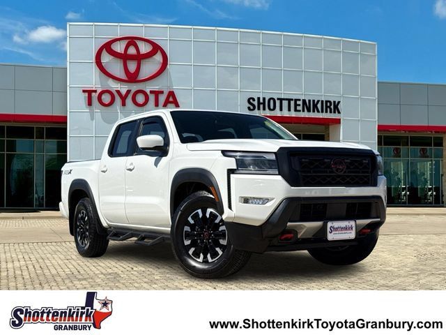 Used 2022 Nissan Frontier Pro-X RWD image 1