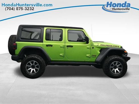 Used 2018 Jeep Wrangler Unlimited Rubicon AWD/4WD image 9