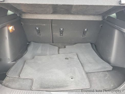 Used 2025 Chevrolet Trax RS w/ Driver Confidence Package image 19