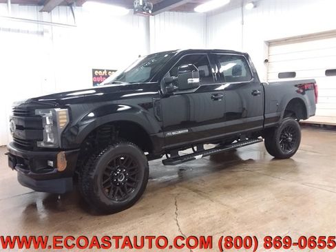 Used 2019 Ford F350 Lariat w/ Lariat Ultimate Package image 4