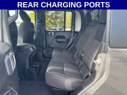 Used 2023 Jeep Gladiator Mojave w/ Cold Weather Group AWD/4WD image 15