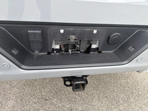 Used 2024 GMC Sierra 1500 Denali w/ Technology Package AWD/4WD image 33