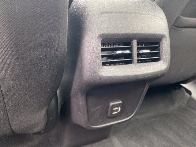Certified 2024 Chevrolet Equinox LT w/ LPO, Floor Liner Package FWD image 20