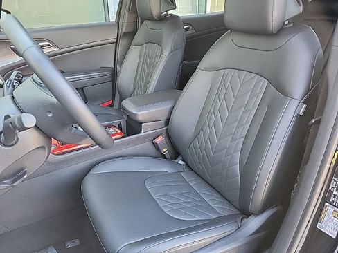 Used 2023 Kia Sportage X-Pro AWD/4WD image 11