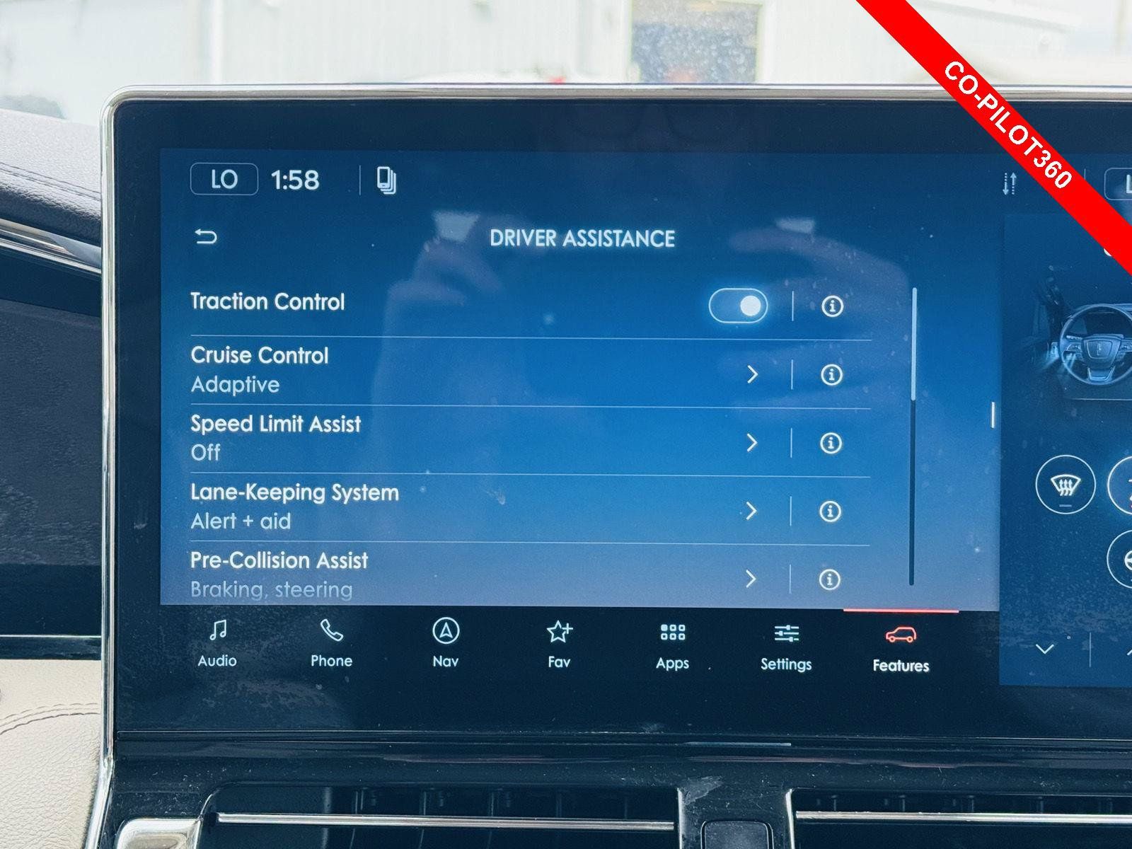 Used 2024 Lincoln Navigator L Reserve AWD/4WD image 7