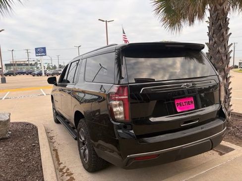 Used 2022 Chevrolet Suburban Z71 AWD/4WD image 20