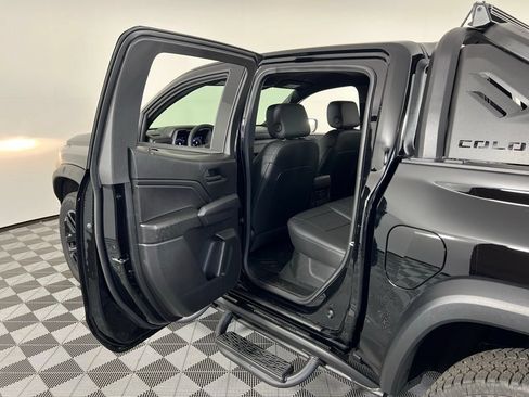 New 2025 Chevrolet Colorado Trail Boss w/ Midnight Edition AWD/4WD image 28