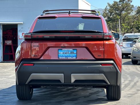 New 2026 Toyota C-HR AWD/4WD image 5