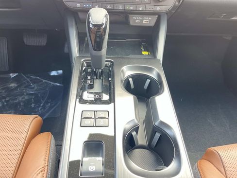 New 2026 Subaru Outback Touring XT AWD/4WD image 16
