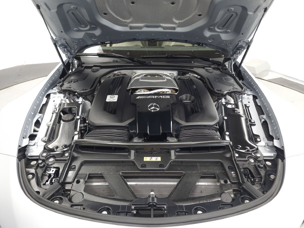 Certified 2025 Mercedes-Benz SL 63 AMG 4MATIC image 37