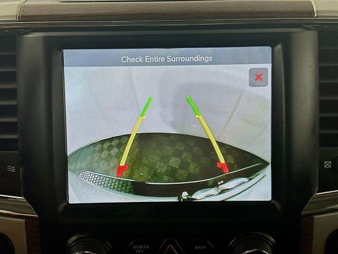 Used 2017 RAM 2500 Laramie w/ Convenience Group image 20