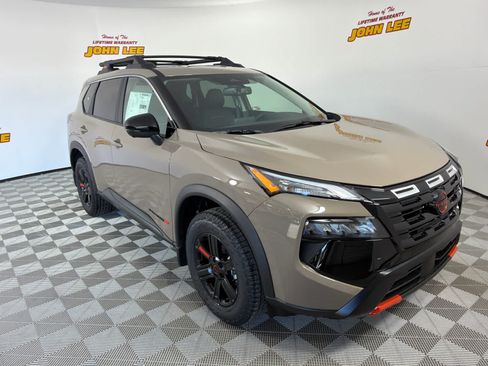 New 2026 Nissan Rogue SV w/ Rock Creek Premium Package AWD/4WD image 8