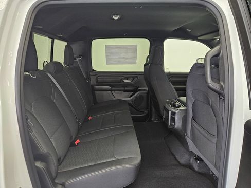 New 2026 RAM 1500 Express AWD/4WD image 8