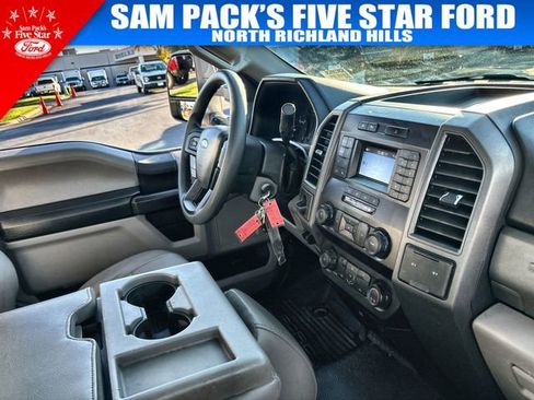 Used 2020 Ford F550 2WD Regular Cab Super Duty image 18