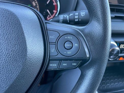 Used 2024 Toyota RAV4 XLE image 19