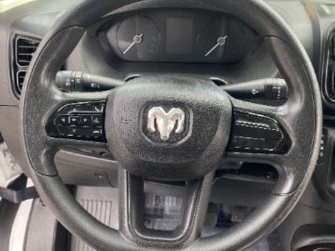 Used 2025 RAM ProMaster 2500 FWD image 14