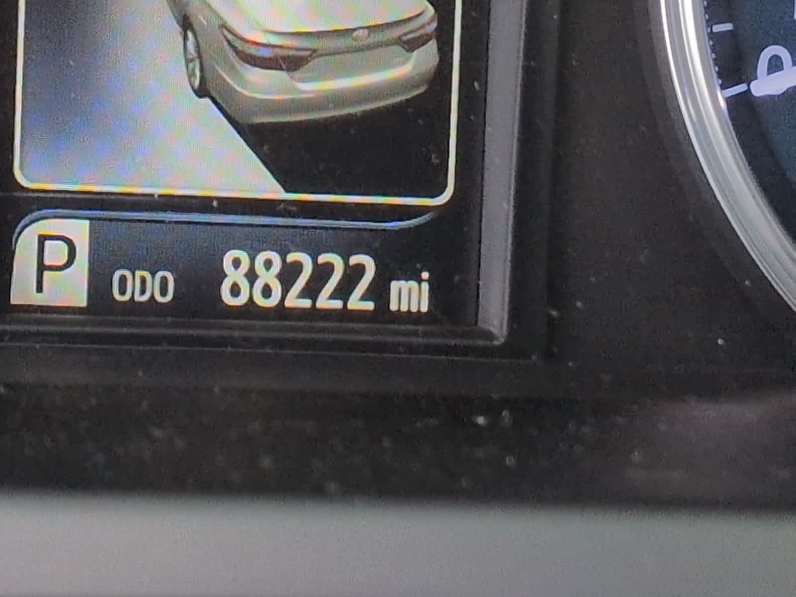 Used 2016 Toyota Camry LE FWD image 17