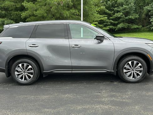 Certified 2024 INFINITI QX60 Pure image 28