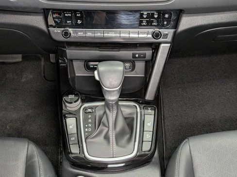 Certified 2024 Kia Seltos EX AWD/4WD image 21