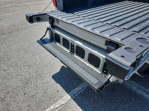 New 2026 GMC Sierra 1500 AT4 w/ AT4 Premium Package AWD/4WD image 10
