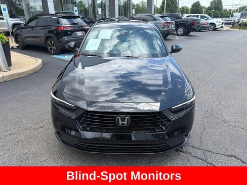 Used 2024 Honda Accord Sport image 9