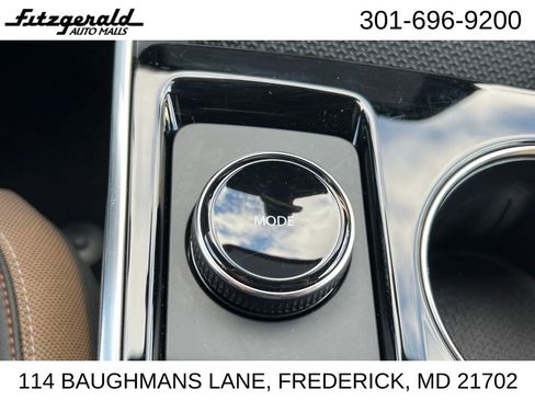 Used 2025 Chevrolet Equinox ACTIV w/ Safety and Technology Package image 33