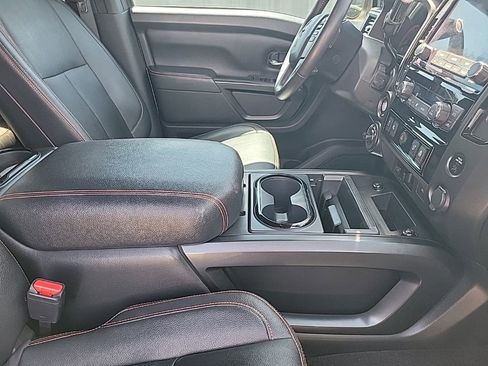 Used 2024 Nissan Titan PRO-4X w/ Pro-4x Convenience Package AWD/4WD image 45