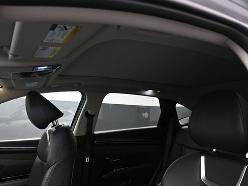 Certified 2024 Hyundai Tucson Limited image 12