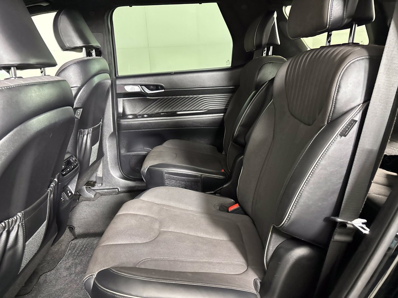 Used 2025 Hyundai Palisade Calligraphy AWD/4WD image 27